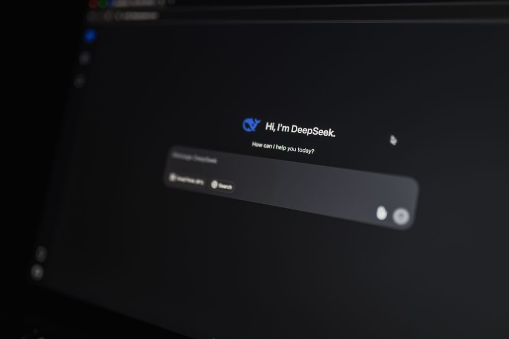 Interface de chat IA sur écran d'ordinateur, illustrant l'assistant Diagnoz Guide